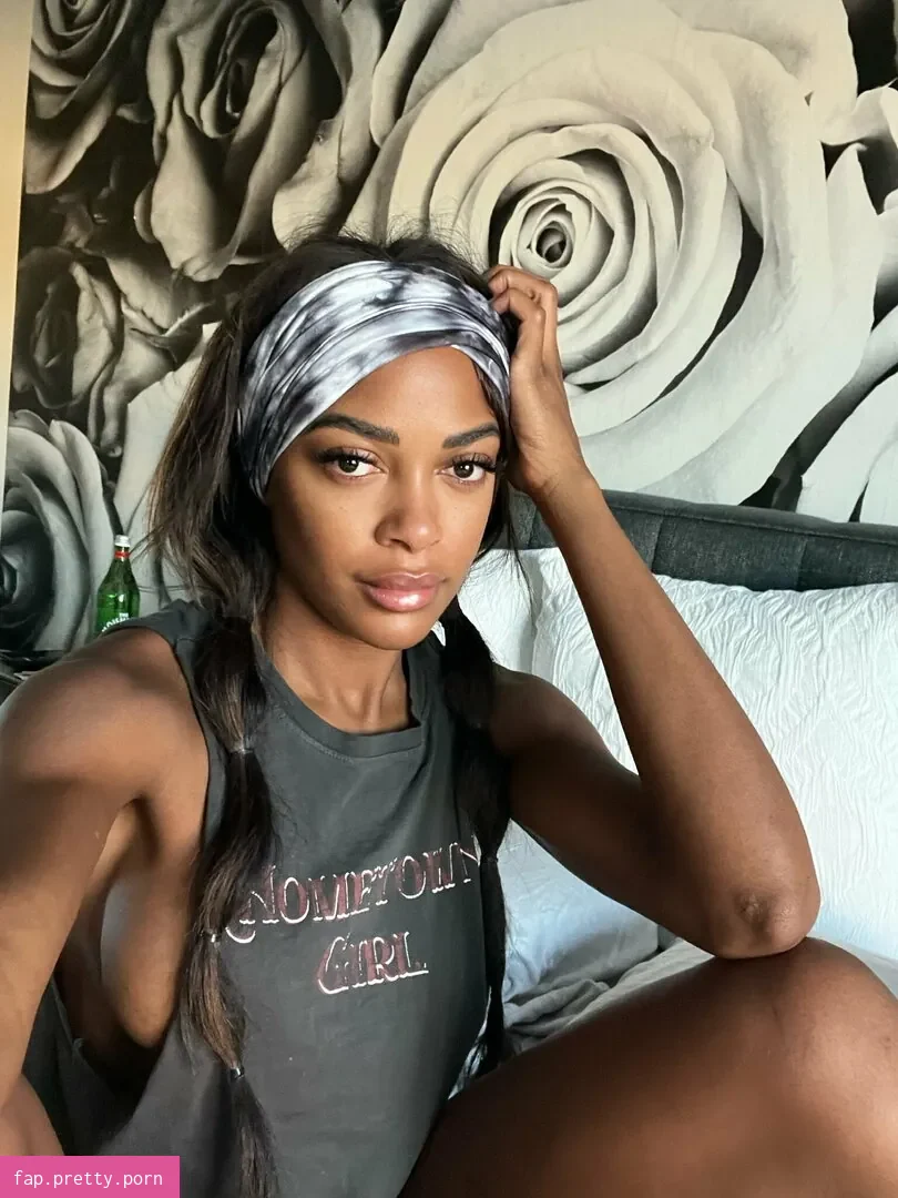 amberoxrose - Photo #01