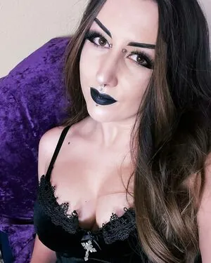 ameliachimaera