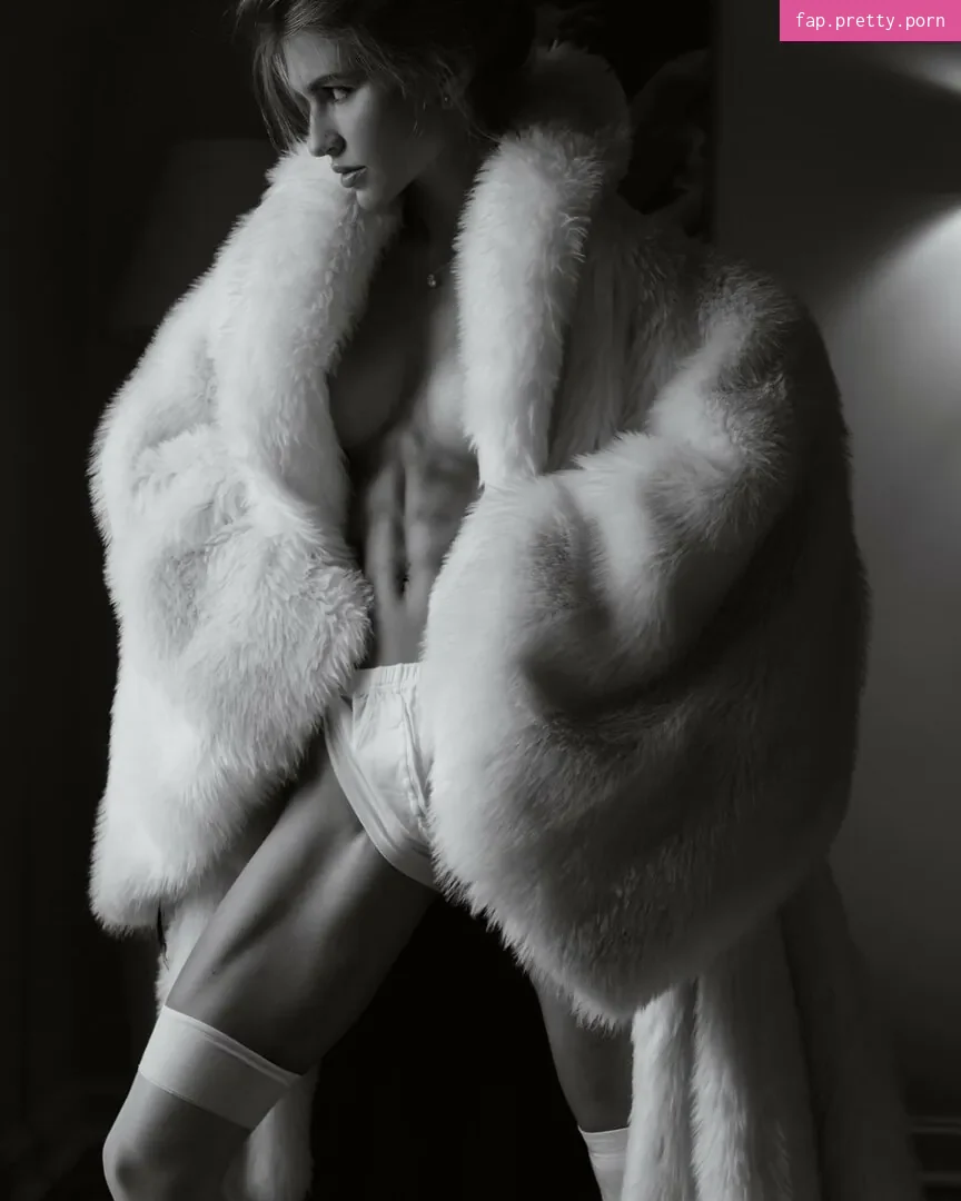 Anastasiia Mironova - Photo #03