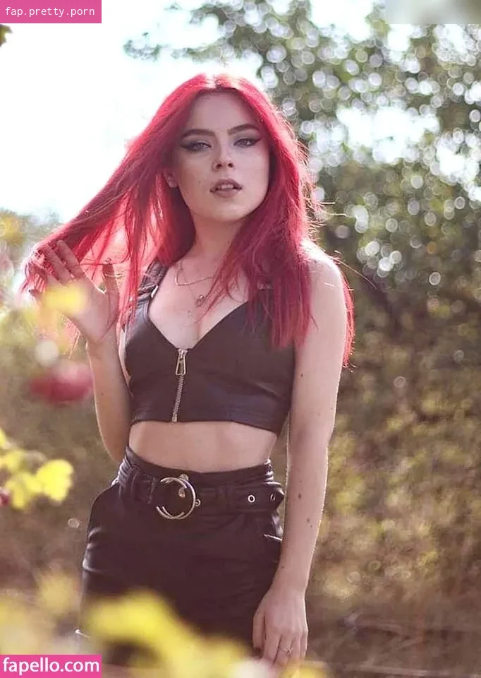 Andreea Munteanu - Photo #36