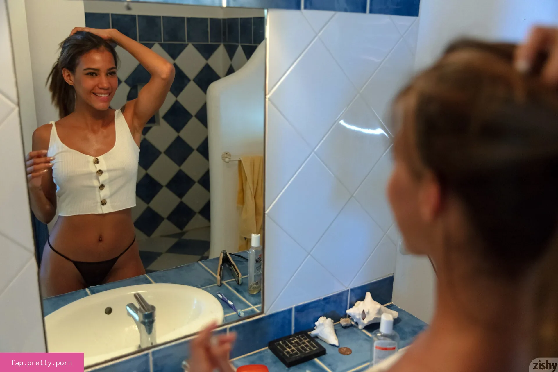 Angela Munnoz - Photo #38