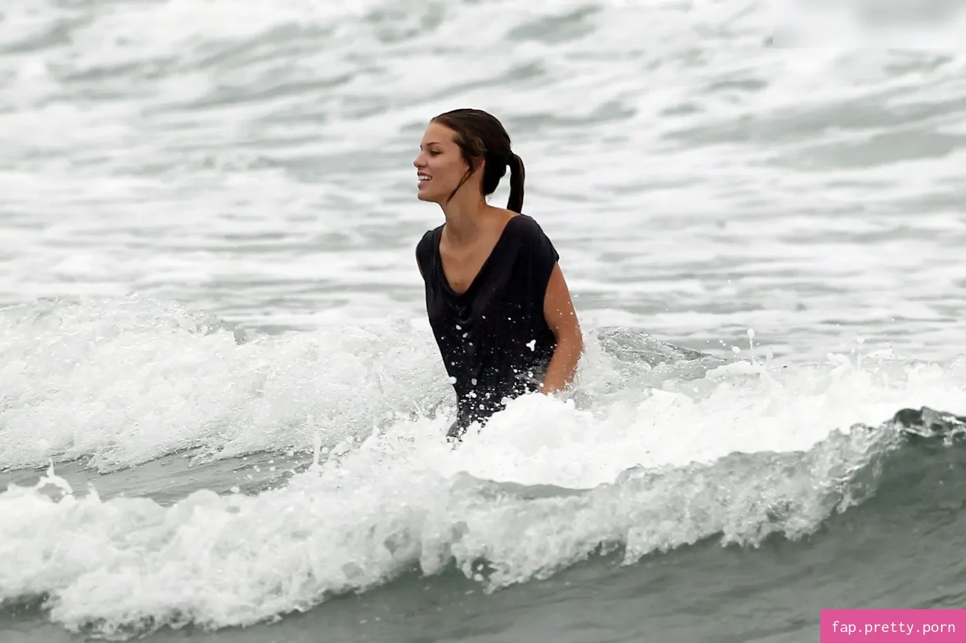AnnaLynne McCord - Photo #65
