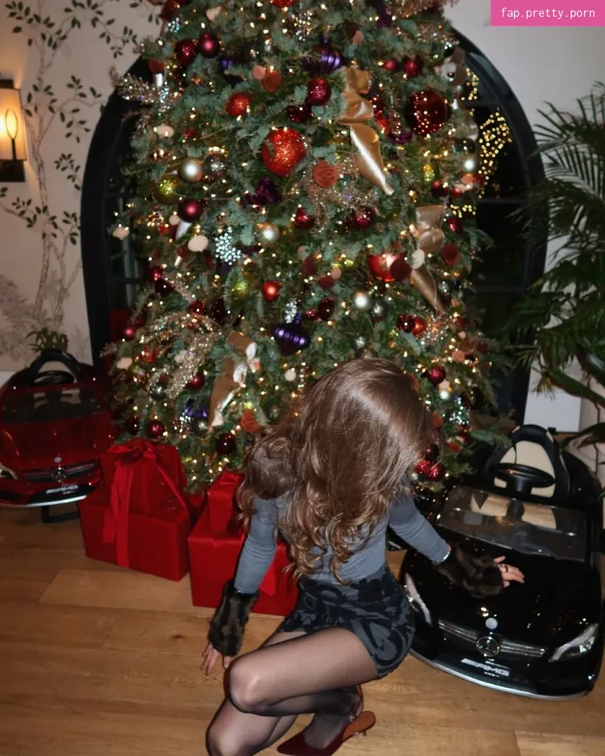 AnneMarie Morin - Photo #22