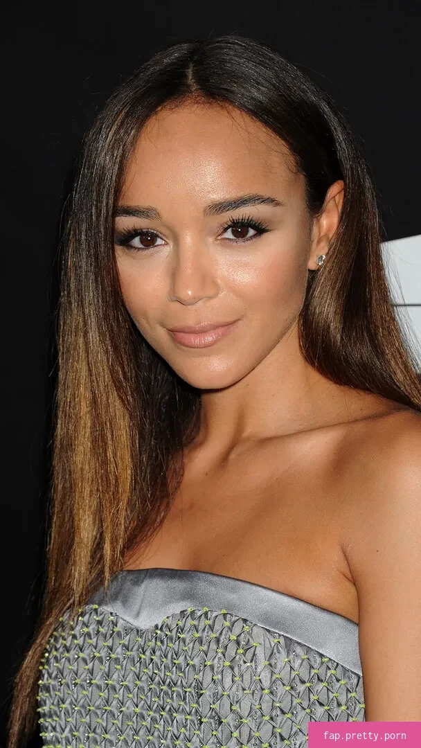 Ashley Madekwe - Photo #31