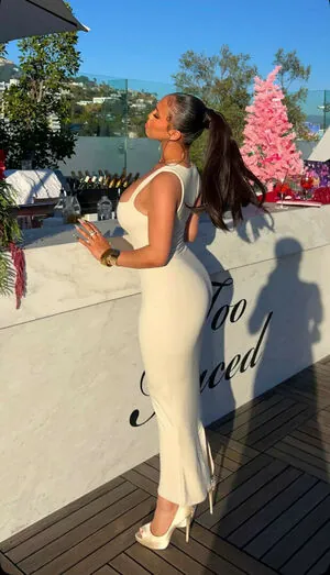 Asia Monet Ray