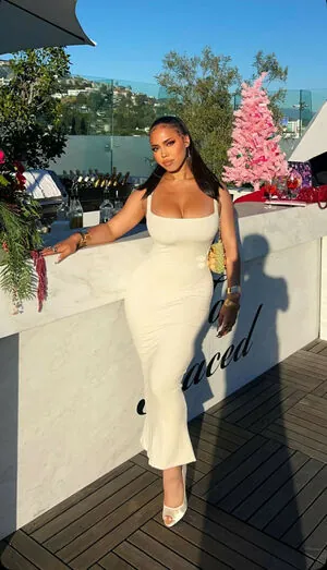 Asia Monet Ray