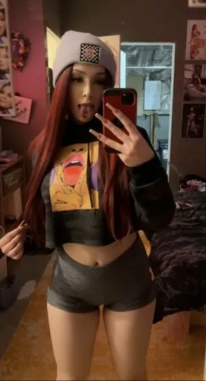 Aurora Mae