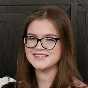Ava Marina