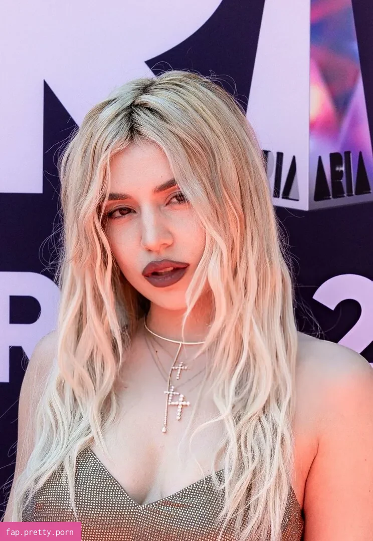Ava Max - Photo #29