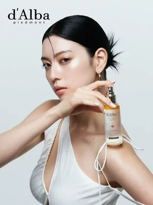 Ayaka Miyoshi