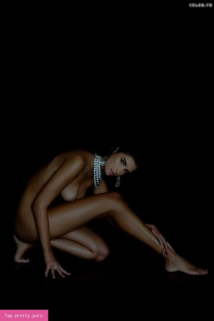 Alexandra Nicole - Photo #12