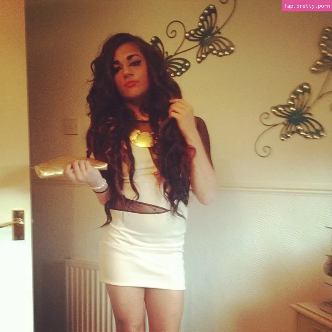 Amira Nadeem - Photo #05