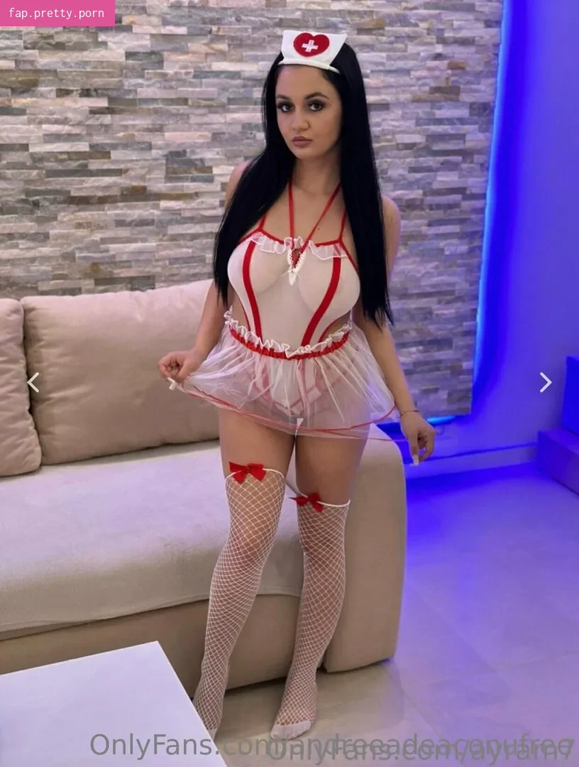 andreeadeaconufree - Photo #13