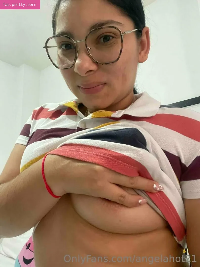 angelahot21 - Photo #29