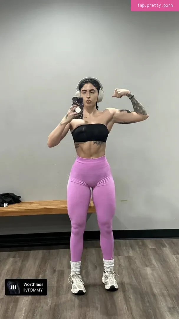Angelinamonique96 - Photo #22