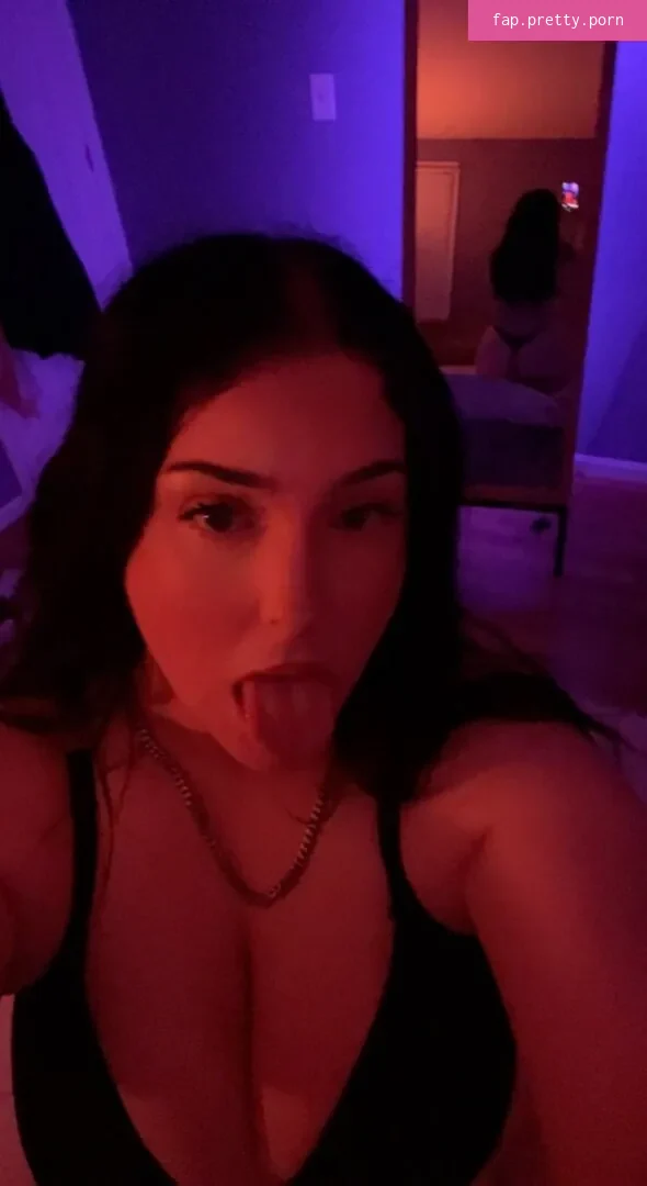 Angelinuhz - Photo #39