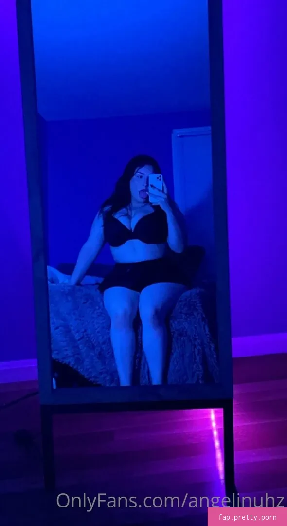 Angelinuhz - Photo #24