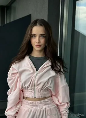 angelyaa