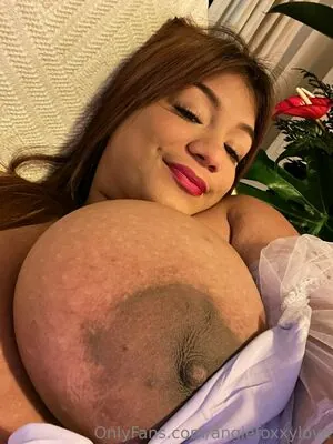 angiefoxxylove