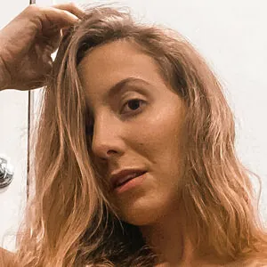 angiefreebee