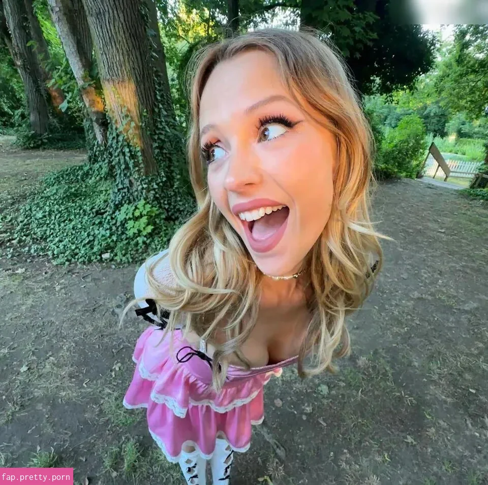 Angèle - Photo #23