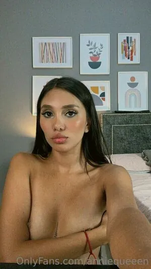 anniequeeen