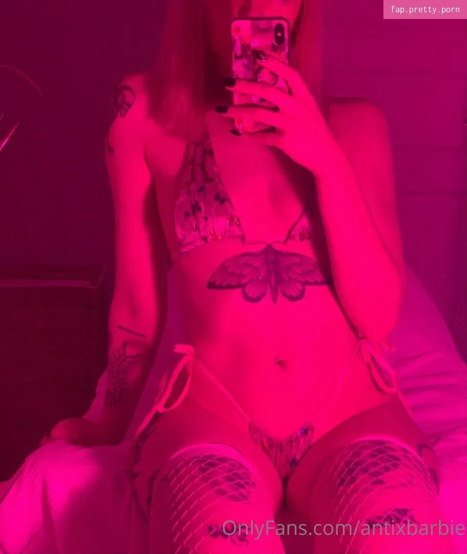 antixbarbie - Photo #90