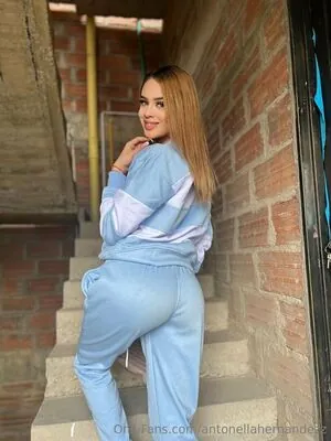 antonellahernandezz