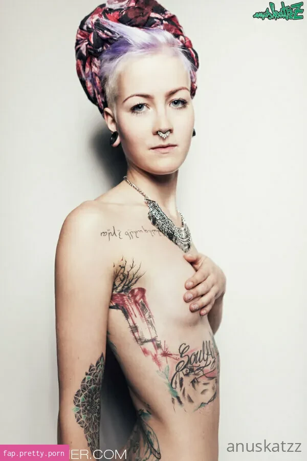 anuskatzzvip - Photo #09
