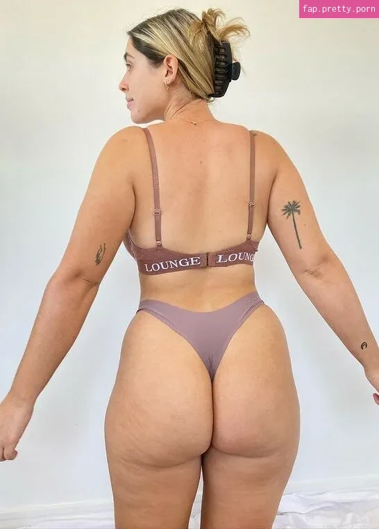 Ariella Nyssa - Photo #30
