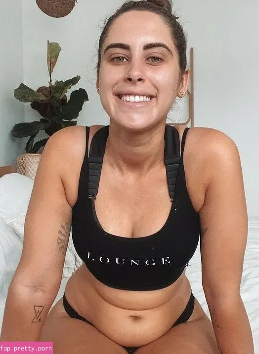 Ariella Nyssa - Photo #07