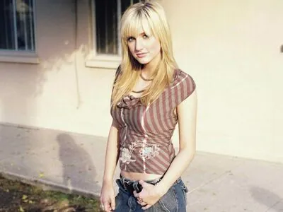 Ashlee Nicole Simpson