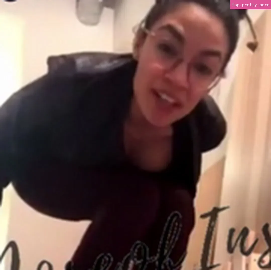 Alexandria Ocasio-Cortez - Photo #56