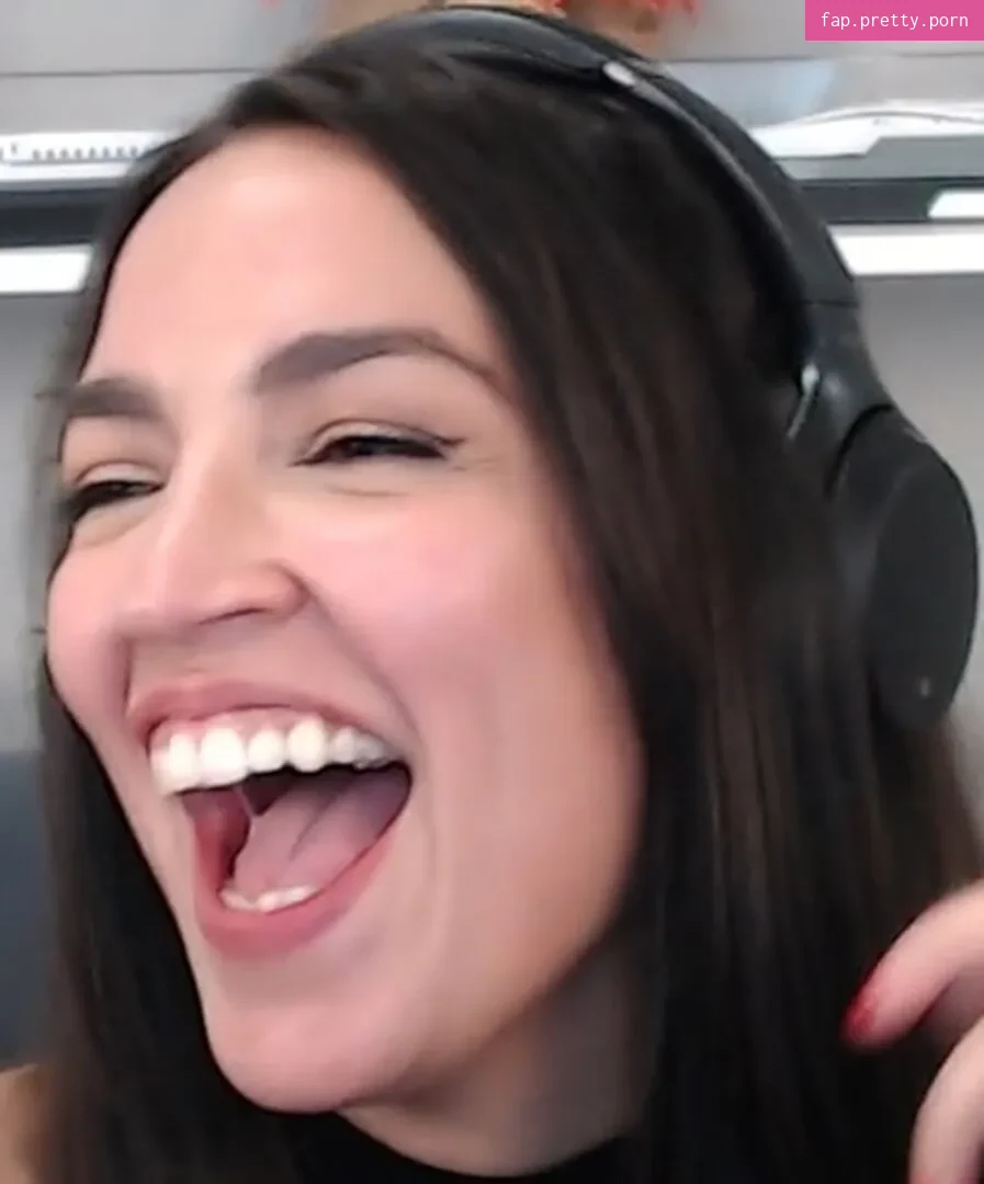 Alexandria Ocasio-Cortez - Photo #37