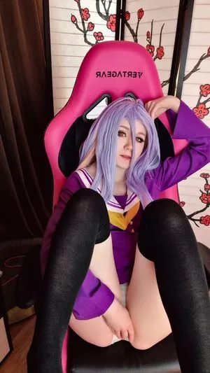 aki_puff