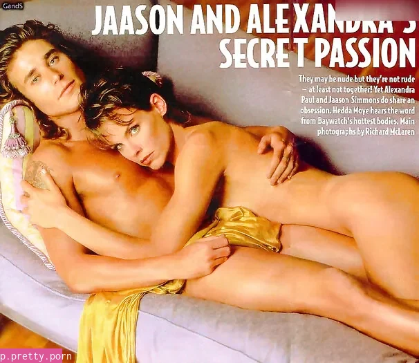 Alexandra Paul - Photo #20