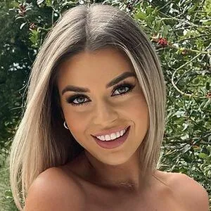 Alisha Pertini