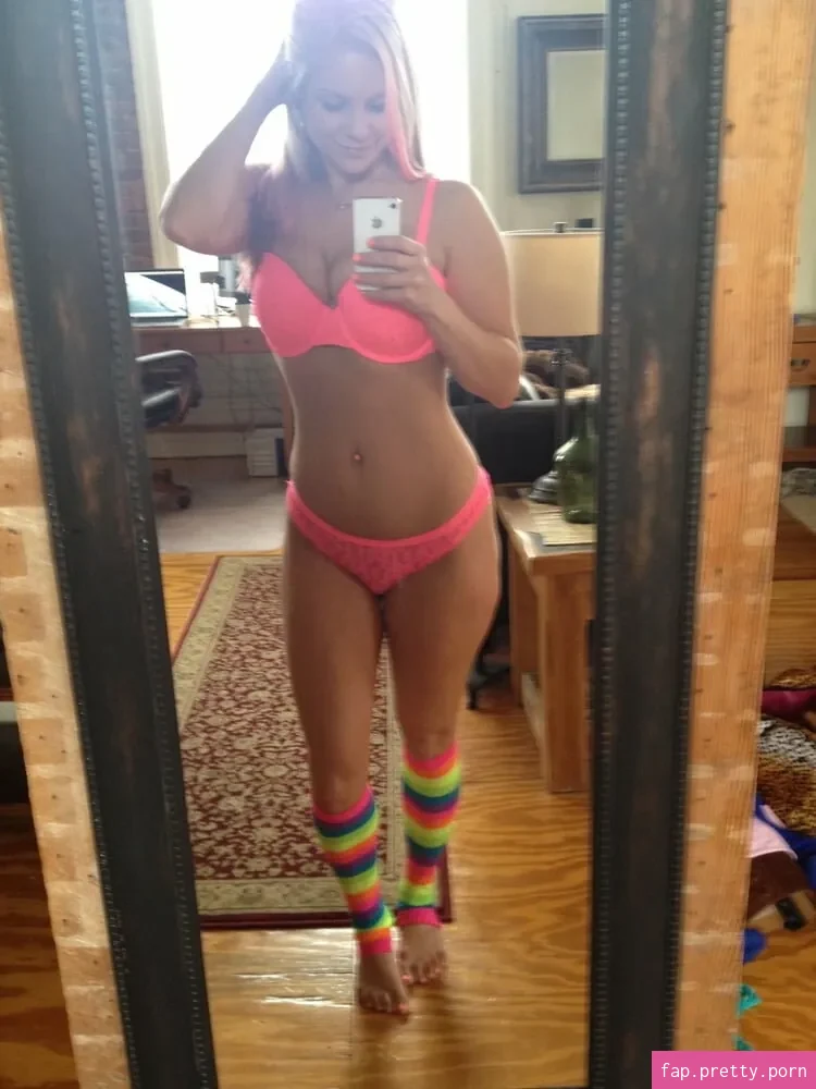 Anabelle Pync - Photo #07