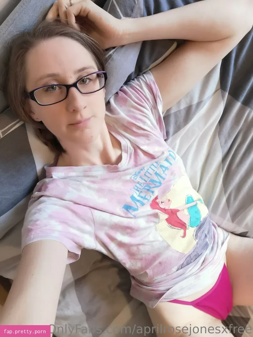 aprilrosejonesxfree - Photo #30