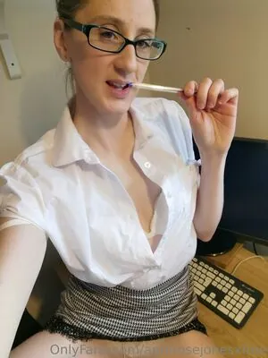 aprilrosejonesxfree
