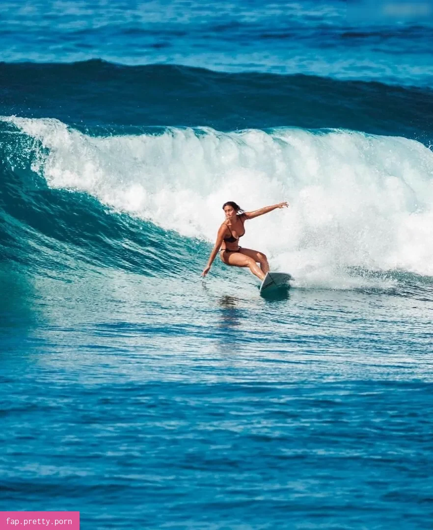 Alessa Quizon - Photo #16