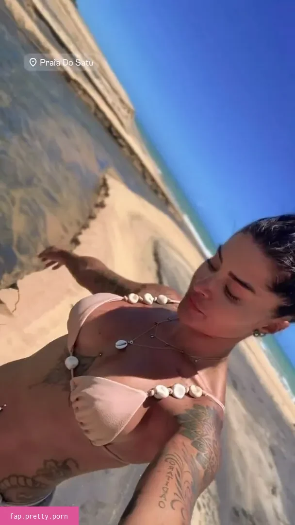 Aline Riscado - Photo #52