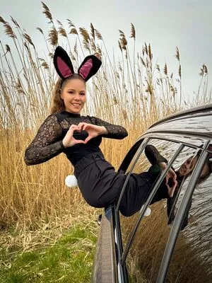 Anastasia_rose_official