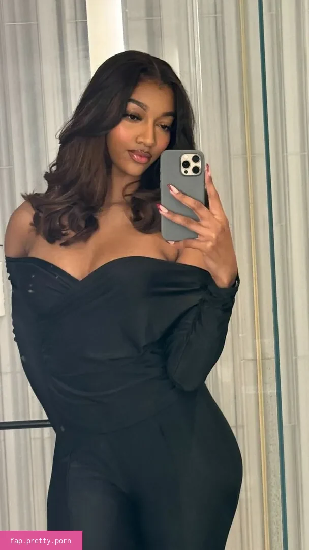 Angel Reese - Photo #44