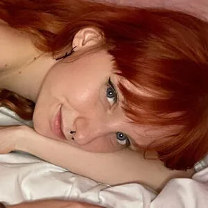 Anniee.red