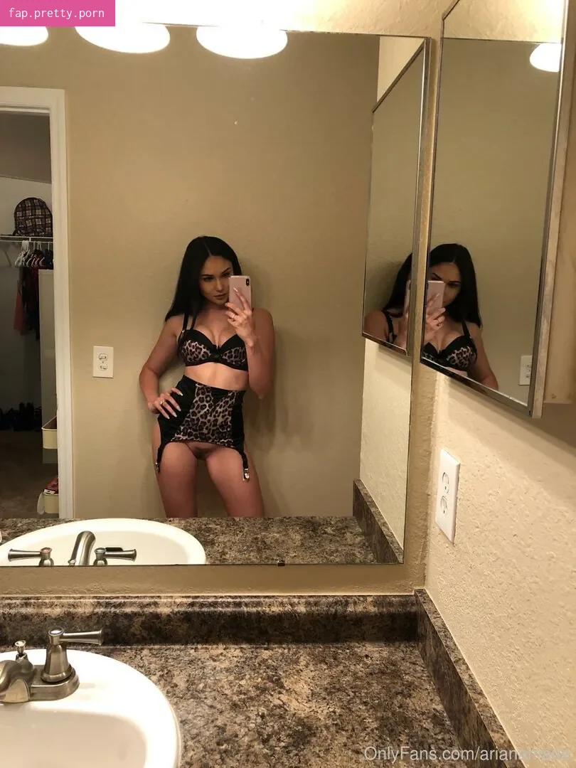 arianamarie - Photo #22