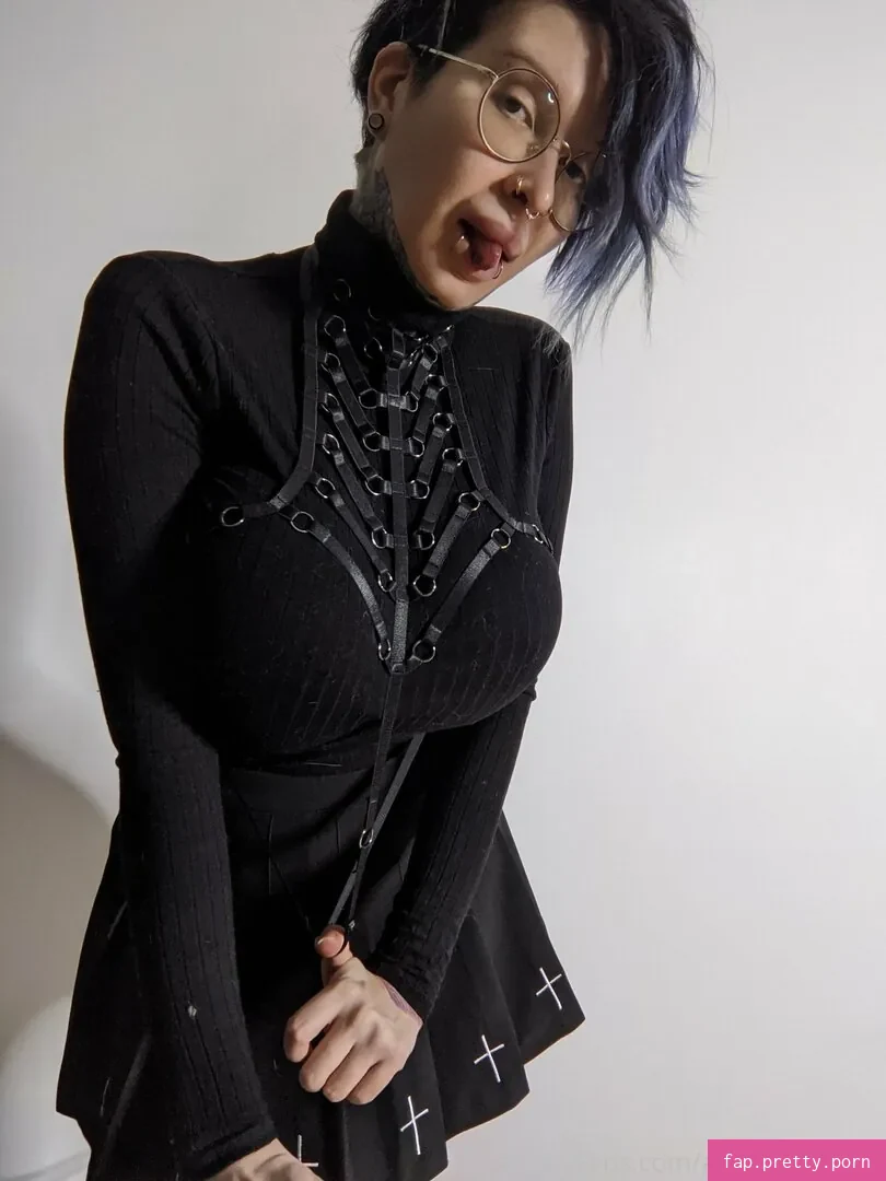 arianestamour - Photo #47