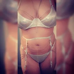 Ariluvxoxo