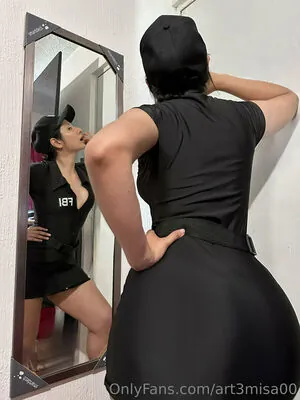Art3misa00