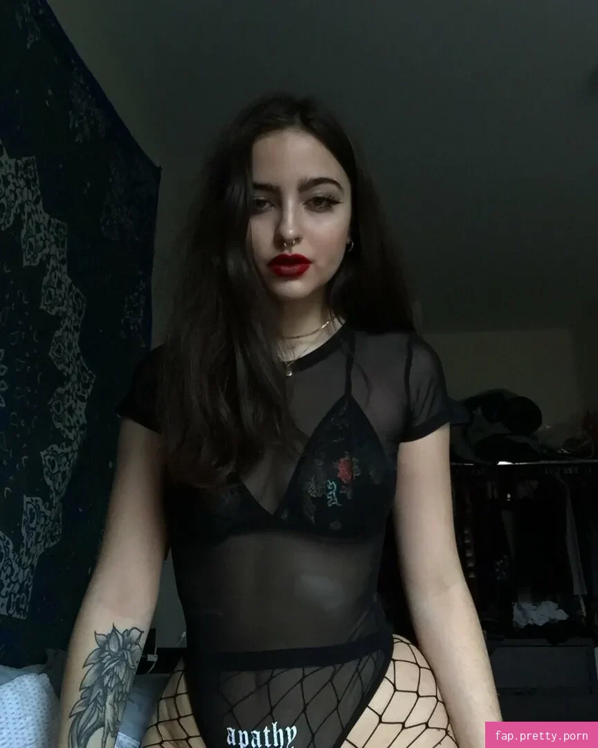artbitch666 - Photo #10